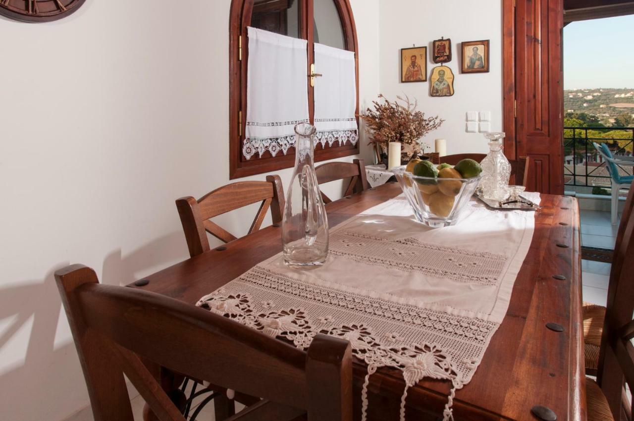 Appartamento The House Of "Angelina", Magnificent View Of The Sea Methoni  Esterno foto